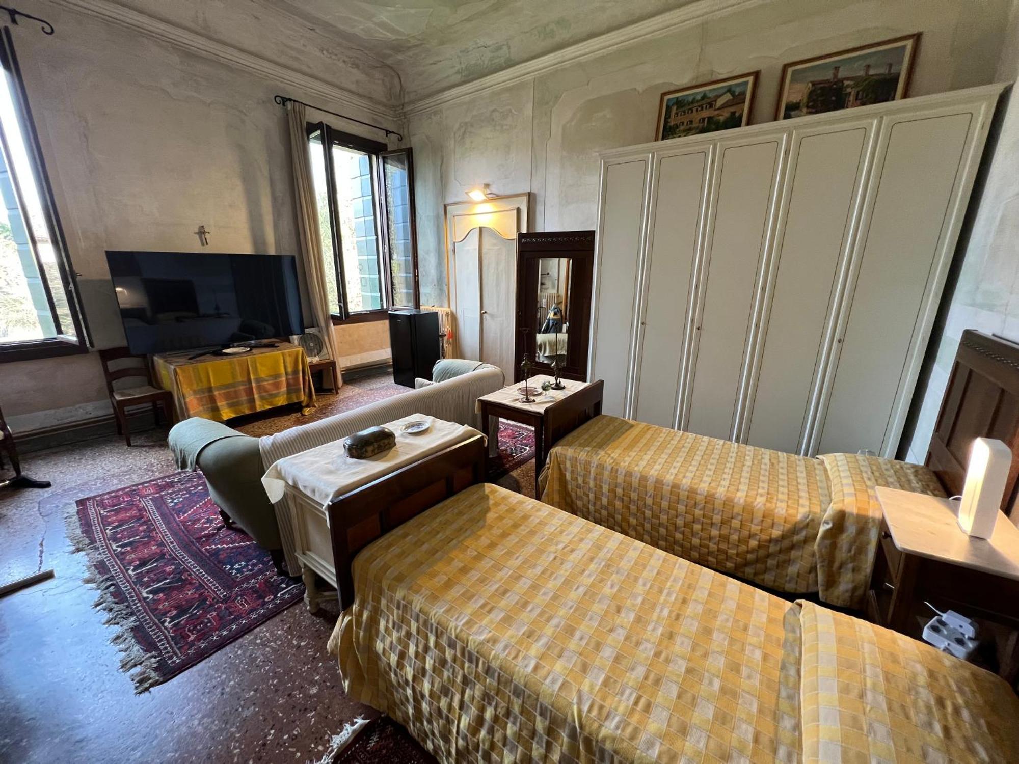 Villa Country Mansion 8500Squarefeet San Pietro Viminario Buitenkant foto